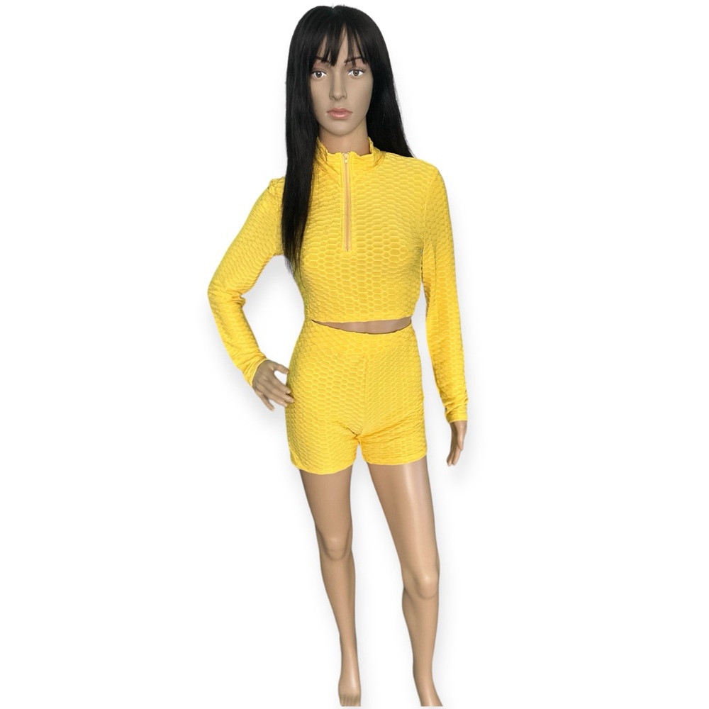 🌼 Women's HoneyCombs Shorts SetW/
Long Sleeves Top 🌼
